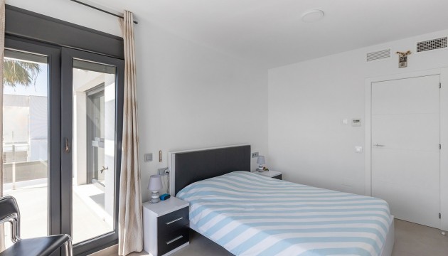 Resale - Detached Villa - Vistabella Golf