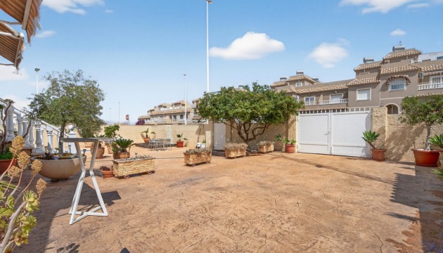 Reventa - Chalet Independiente - Gran Alacant