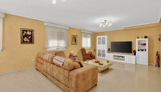 Reventa - Chalet Independiente - Gran Alacant