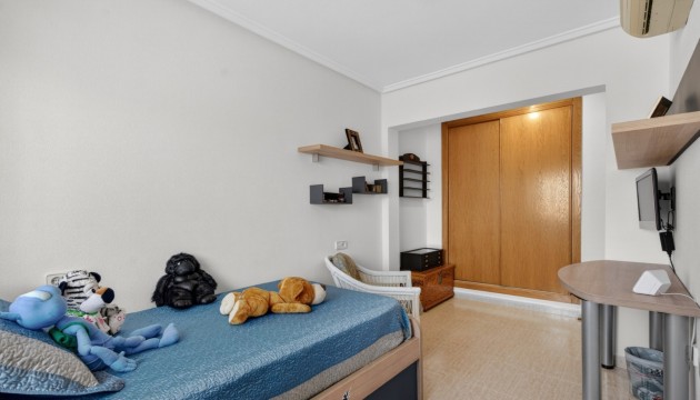 Reventa - Chalet Independiente - Gran Alacant