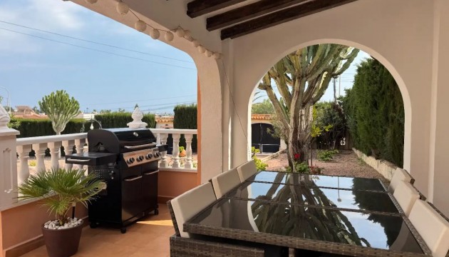 Videresalg - Detached Villa - Ciudad Quesada