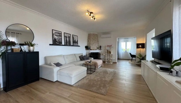 Videresalg - Detached Villa - Ciudad Quesada