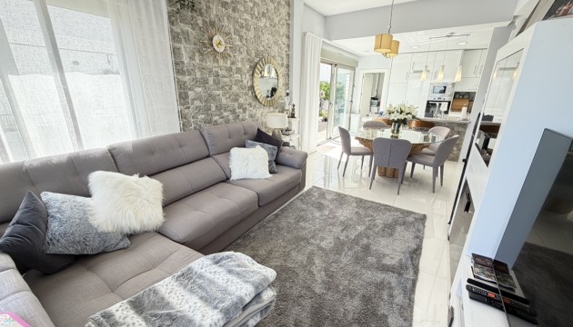 Herverkoop - Detached Villa - Orihuela Costa - Villamartín