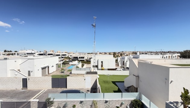Herverkoop - Detached Villa - Orihuela Costa - Villamartín