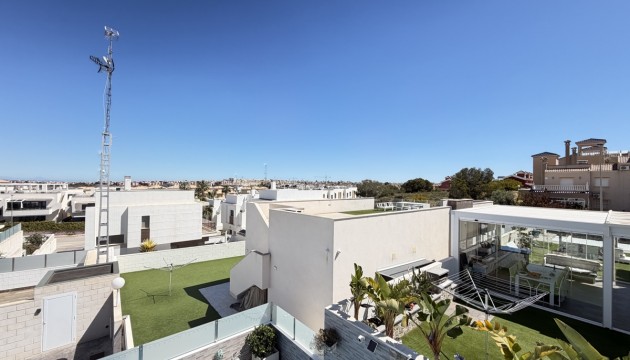 Herverkoop - Detached Villa - Orihuela Costa - Villamartín
