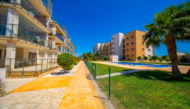 Resale - Apartment - Orihuela Costa - Villamartín