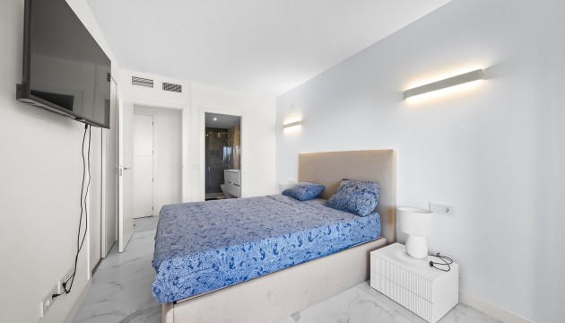 Wiederverkauf - Apartment - Torrevieja - Punta Prima