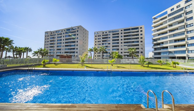 Wiederverkauf - Apartment - Torrevieja - Punta Prima
