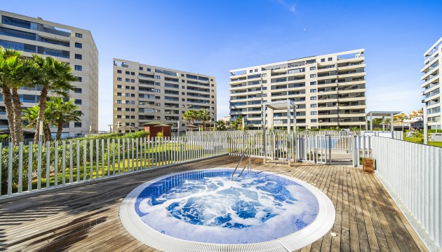 Wiederverkauf - Apartment - Torrevieja - Punta Prima