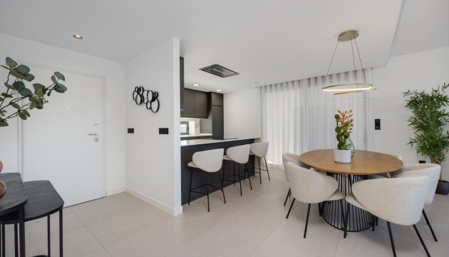 Новое здание - отдельная вилла - Torrevieja