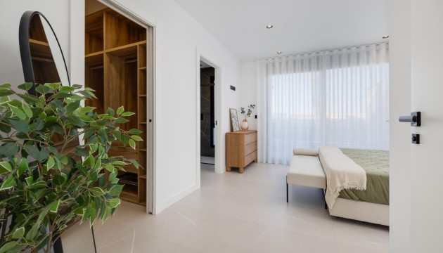 Новое здание - отдельная вилла - Torrevieja