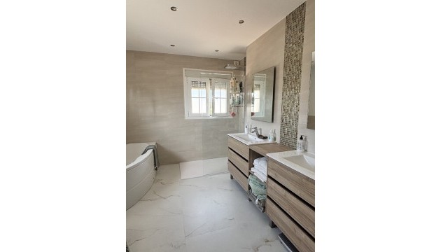 Videresalg - Detached Villa - Ciudad Quesada - Doña Pepa