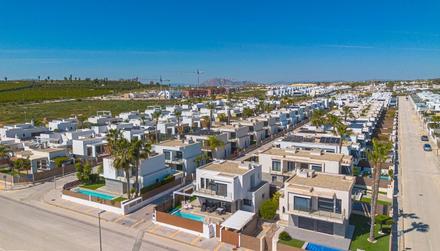 Resale - Detached Villa - Vistabella Golf