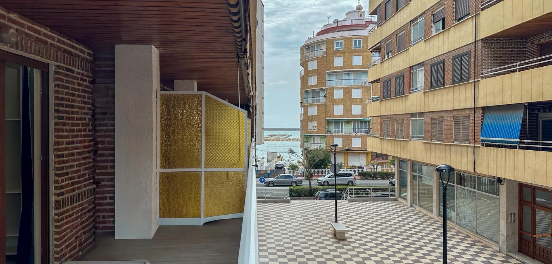 Apartment in Torrevieja - view 1