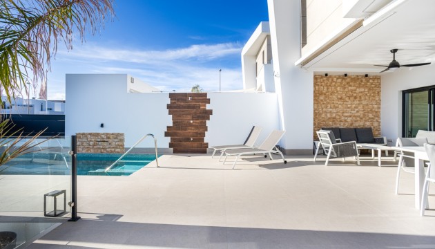 Videresalg - Detached Villa - Dolores