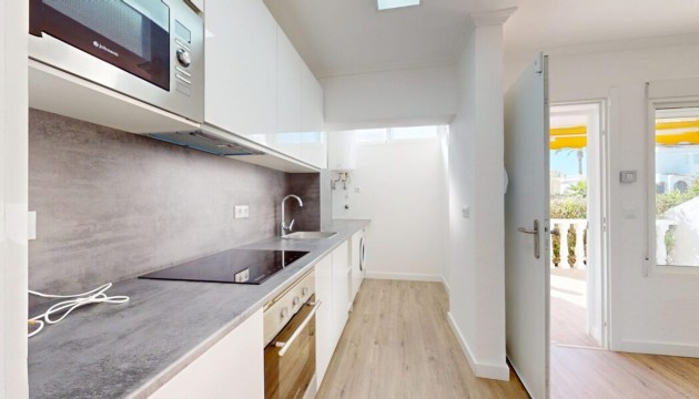 Wiederverkauf - Apartment - Orihuela Costa - Villamartín