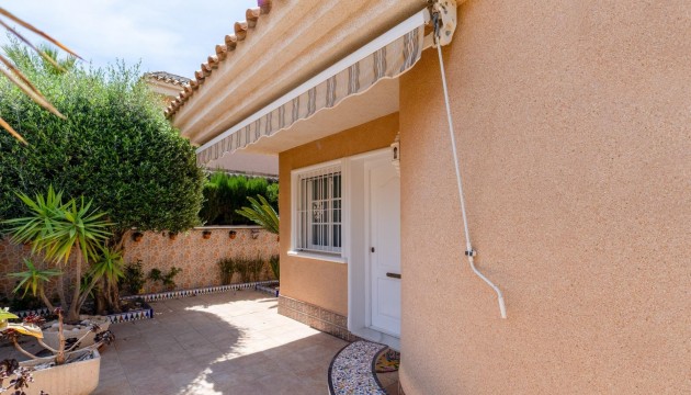Videresalg - Detached Villa - Torrevieja - Los Balcones - Los Altos del Edén