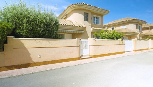 Videresalg - Detached Villa - Torrevieja - Los Balcones - Los Altos del Edén
