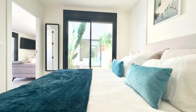 Resale - Bungalow - San Pedro del Pinatar - CENTRO