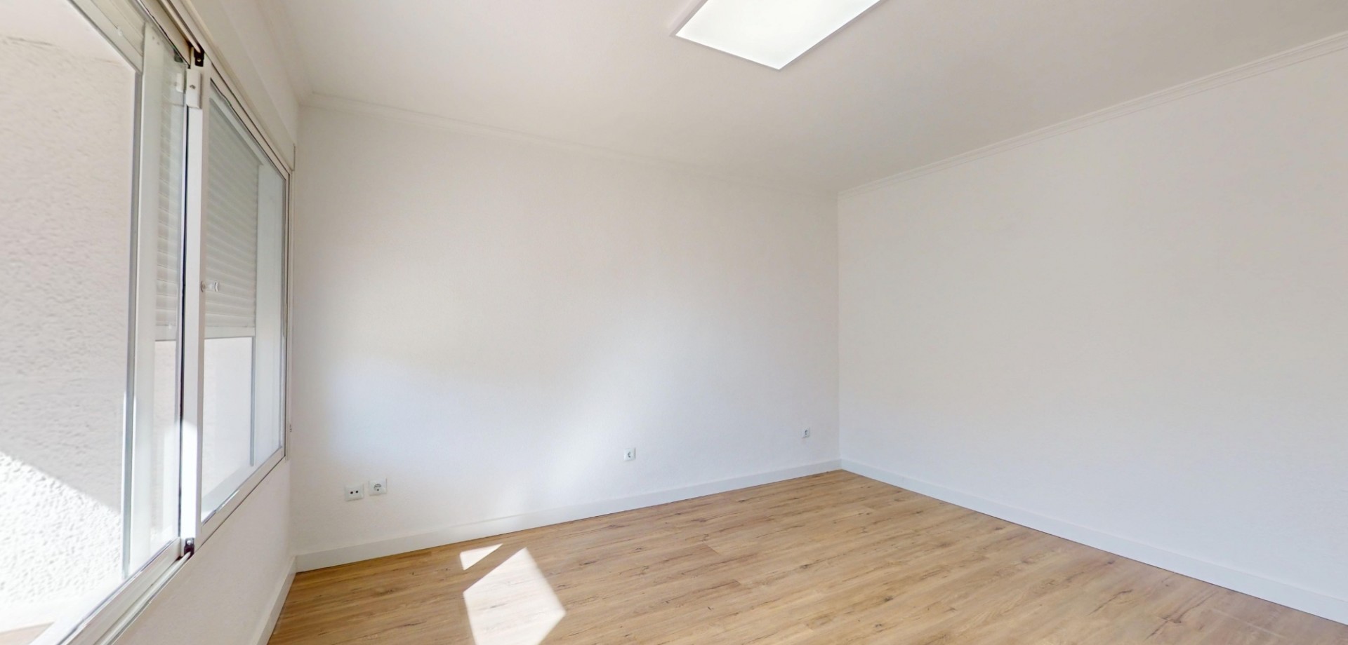 House in Villamartin - Image 3