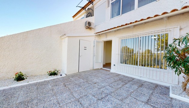 Begagnad - Bungalow - Orihuela Costa - Villamartín