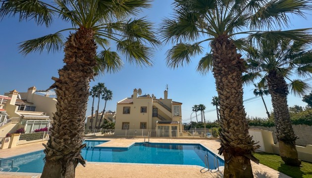 Videresalg - Tosidig - Orihuela Costa - Villamartín