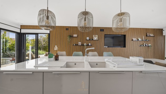 Videresalg - Detached Villa - Torrevieja - San Luis