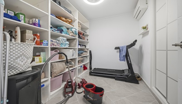 Videresalg - Detached Villa - Torrevieja - San Luis