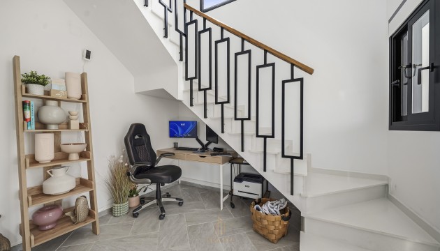 Videresalg - Detached Villa - Torrevieja - San Luis