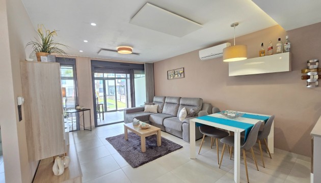 Videresalg - Leilighet - Orihuela Costa - Punta Prima *