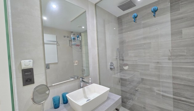 Videresalg - Leilighet - Orihuela Costa - Punta Prima *