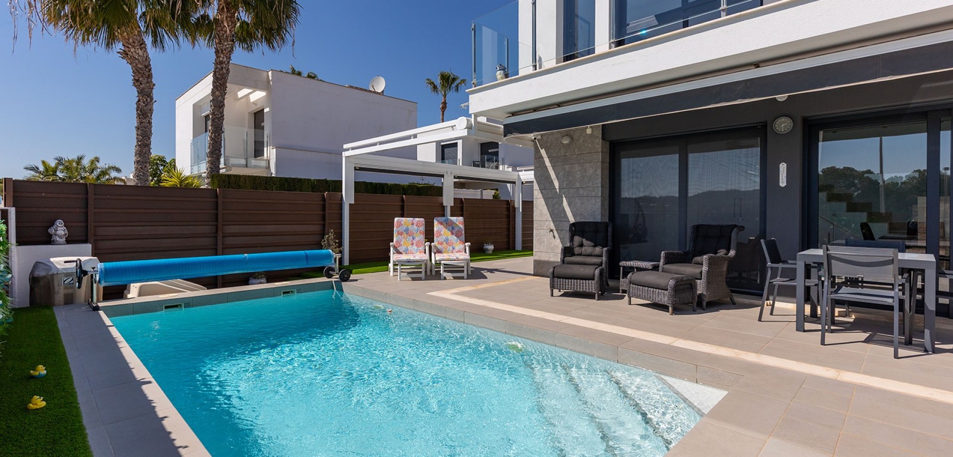 House in Jacarilla - view 1