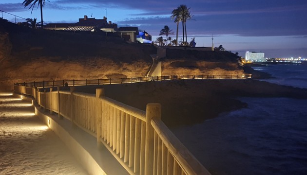 Begagnad - Lägenhet - Orihuela Costa - La Zenia