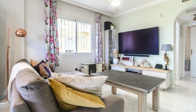 Resale - Detached Villa - La Marina