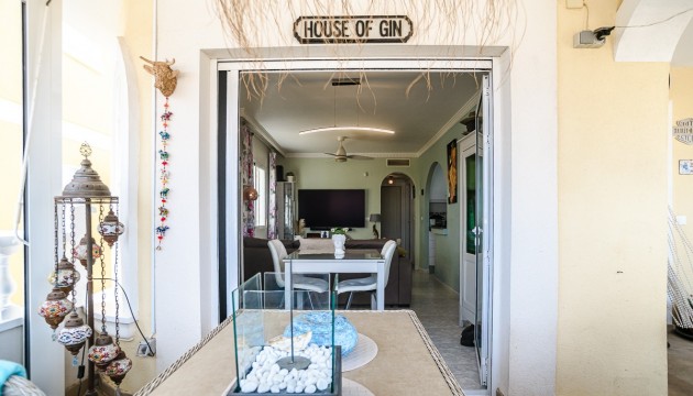 Resale - Detached Villa - La Marina