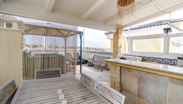 Resale - Detached Villa - La Marina