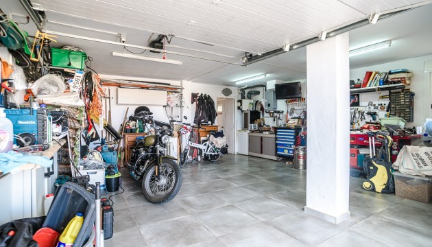 Resale - Detached Villa - La Marina