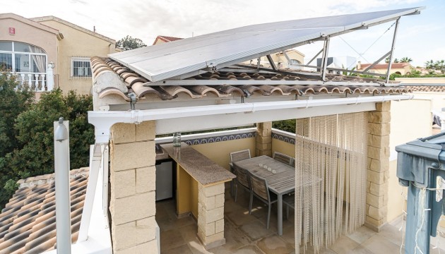 Resale - Detached Villa - La Marina