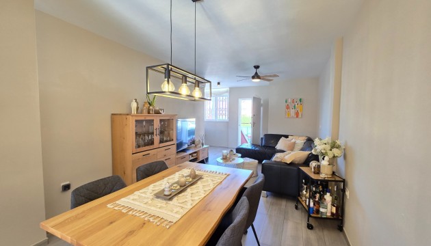 Resale - Apartment - Orihuela Costa - Los Altos