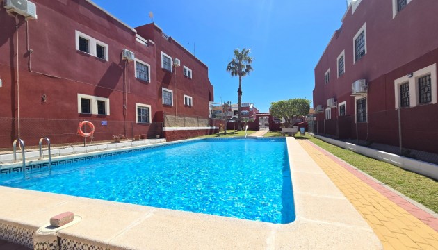 Resale - Apartment - Orihuela Costa - Los Altos