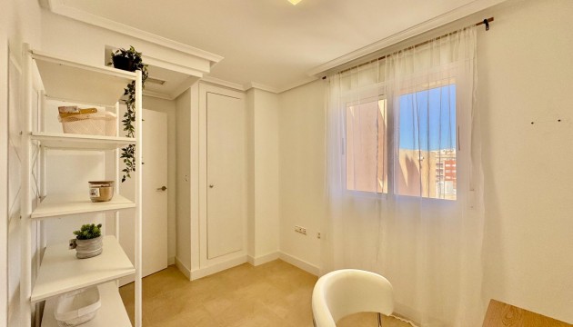 Reventa - Apartamento - Torrevieja