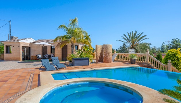 Videresalg - Country House - Crevillente