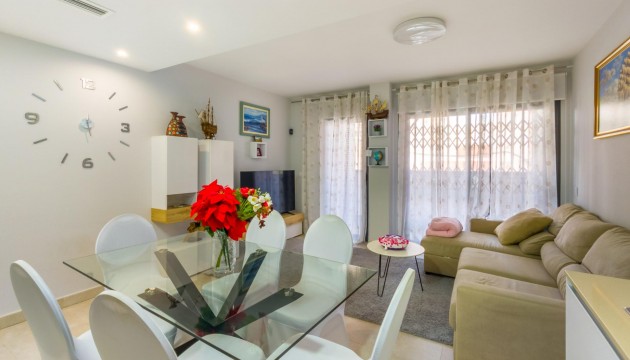 Herverkoop - Apartment - Torrevieja