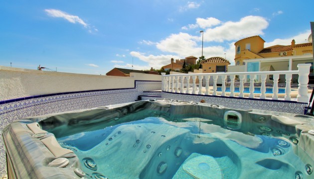 Resale - Detached Villa - Orihuela Costa - Villamartín