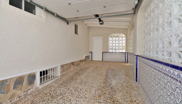 Resale - Detached Villa - Orihuela Costa - Villamartín