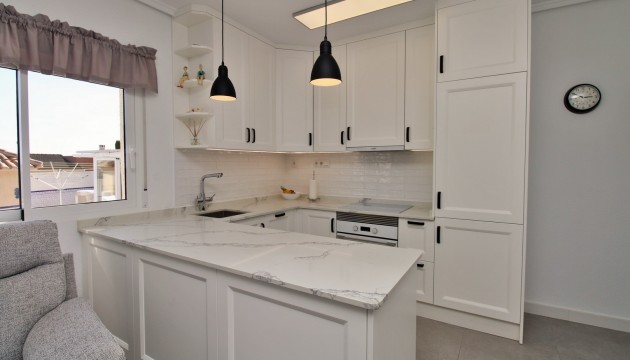 Resale - Detached Villa - Orihuela Costa - Villamartín