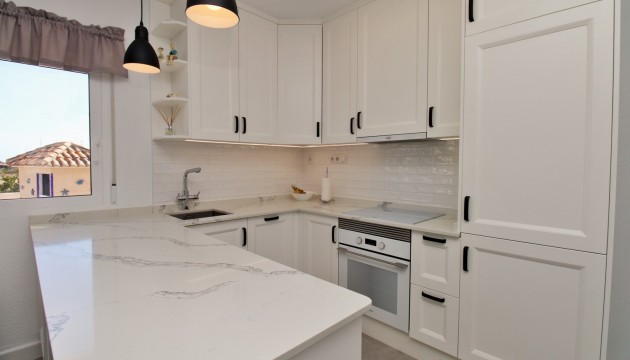 Resale - Detached Villa - Orihuela Costa - Villamartín