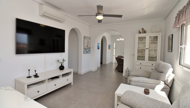 Resale - Detached Villa - Orihuela Costa - Villamartín