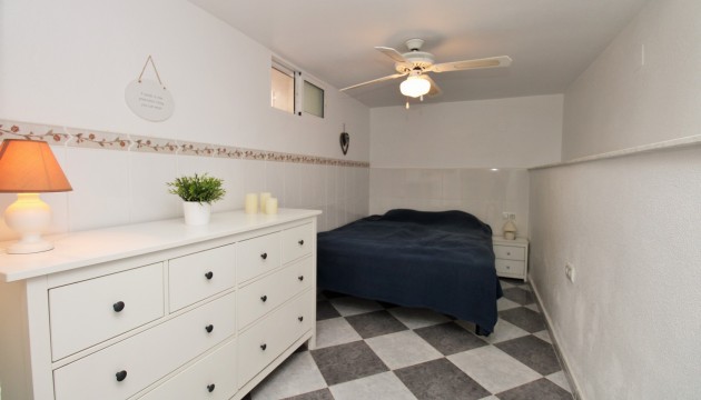 Resale - Detached Villa - Orihuela Costa - Villamartín