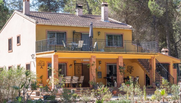 Begagnad - Landsbyggdshus - Bocairent